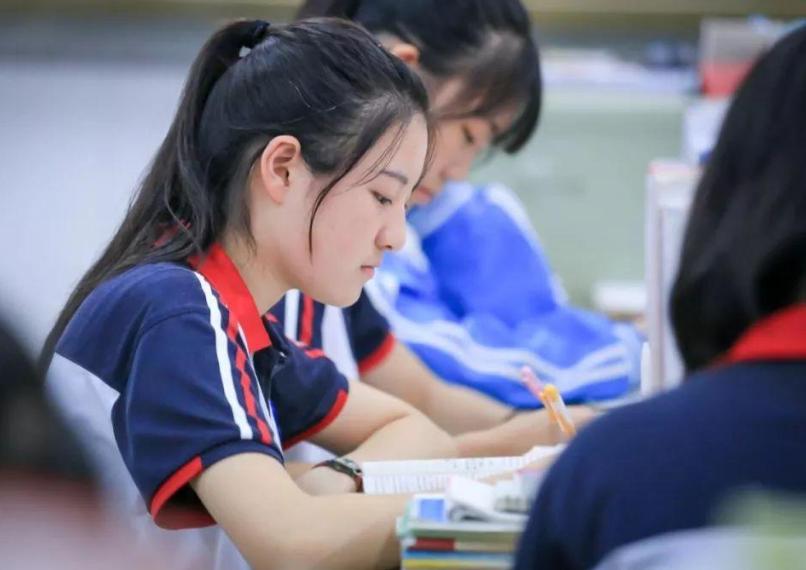 苏州市优秀高中前二十名,苏州市区高中升学率排名一览表