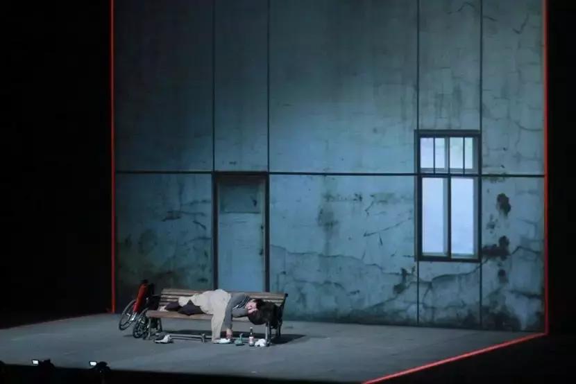 正常人的膀胱最大憋尿量,男生挑战24小时膀胱极限