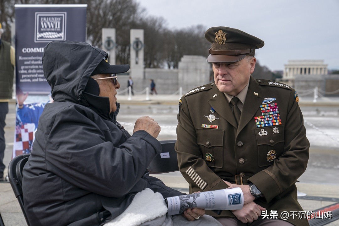 美国参联会主席马克·米利上将照片集锦