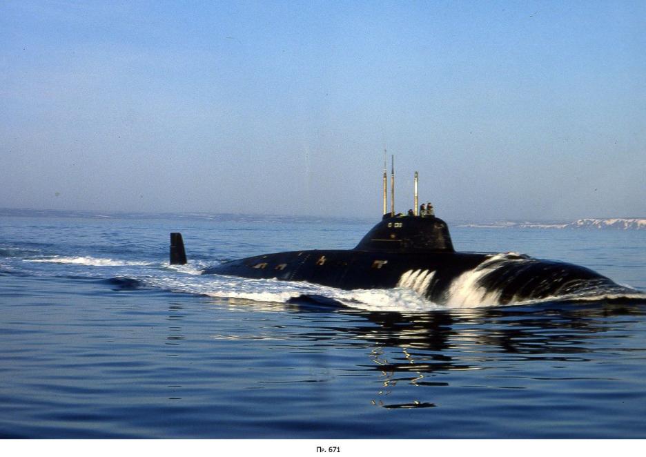 漫谈潜艇指挥塔,潜艇为什么要有指挥塔