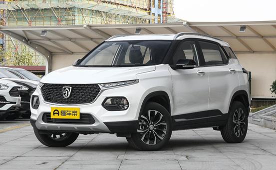 宝骏510手动时尚型内饰图,宝骏510对比宝骏310w动力