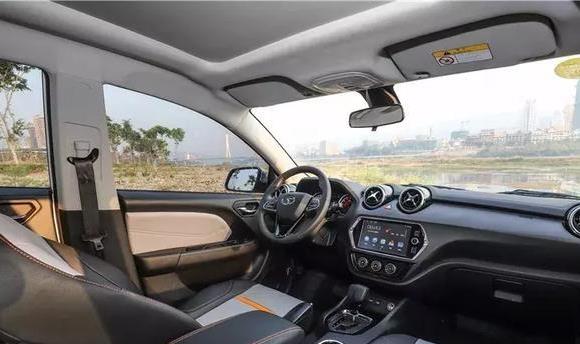 汽车油表灯亮了继续开伤车吗,汽车油表灯亮继续跑水温高吗