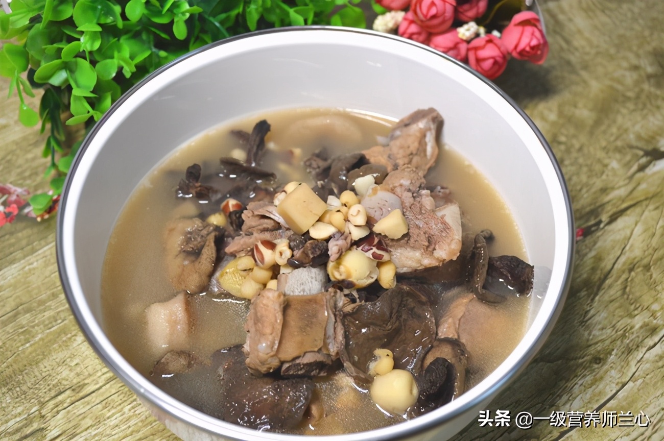 脾胃不好一日两餐食谱,脾胃虚炖什么汤养胃