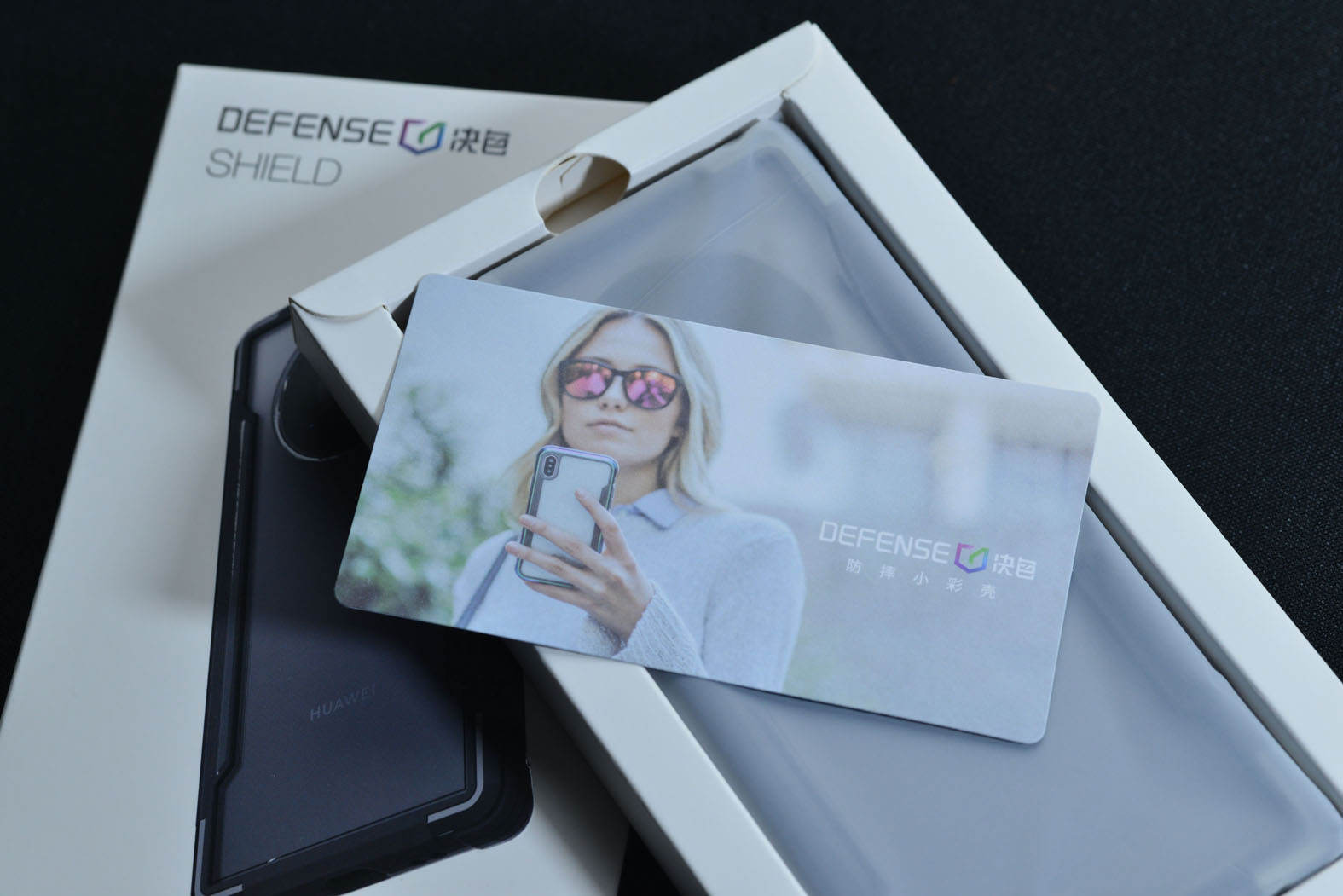 7000块的华为mate40pro,mate40pro蓝猩护甲防摔壳