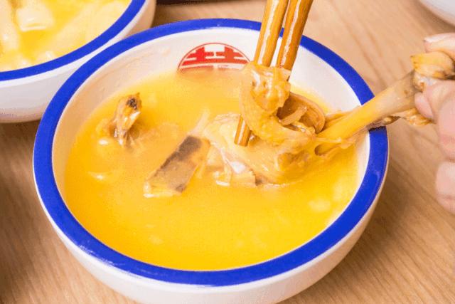 曝光魔都这家“Lamer火锅”，锅底免费送，鲍鱼不要钱！