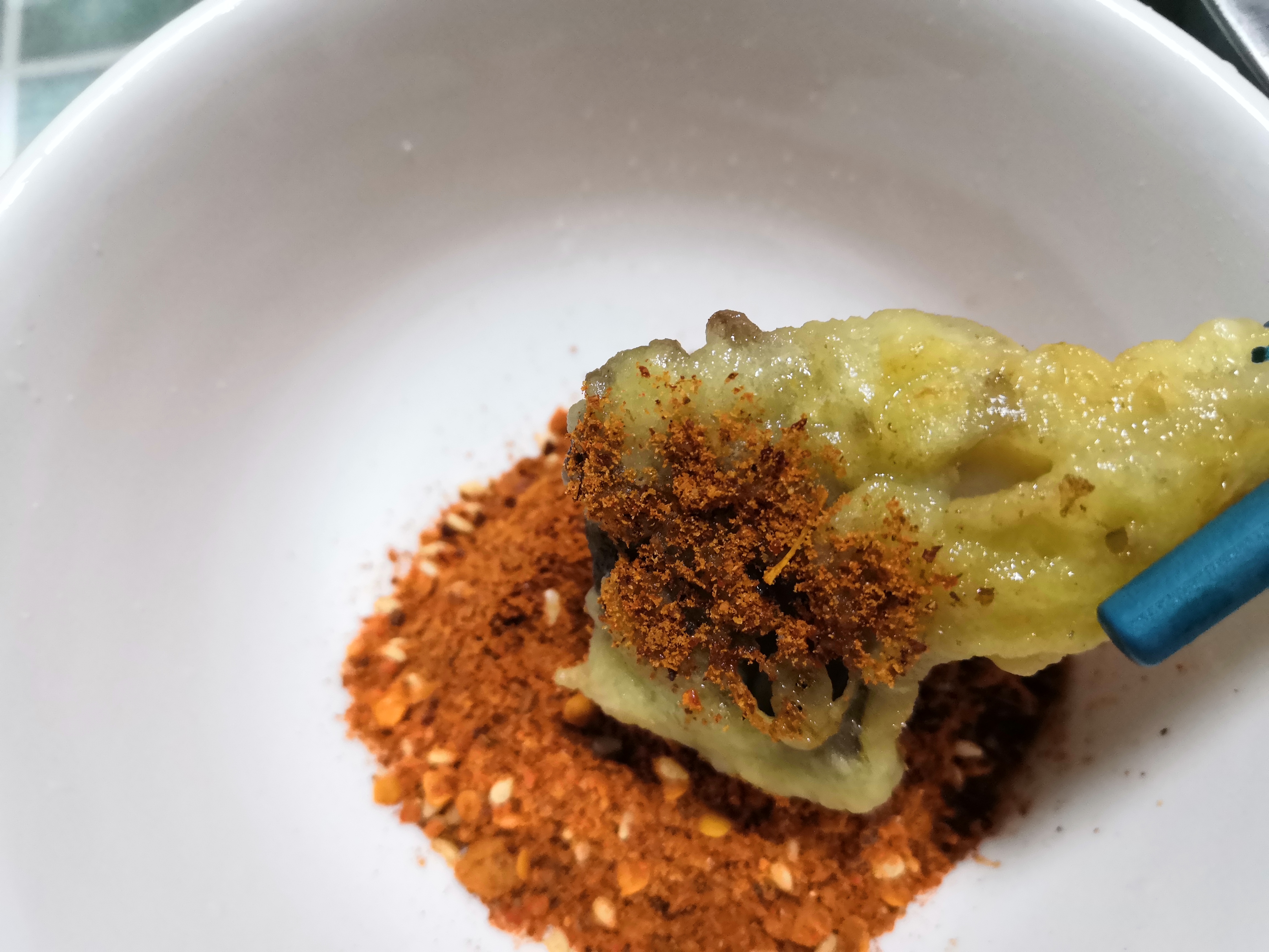 炸出来的蘑菇太油,炸过的蘑菇软了