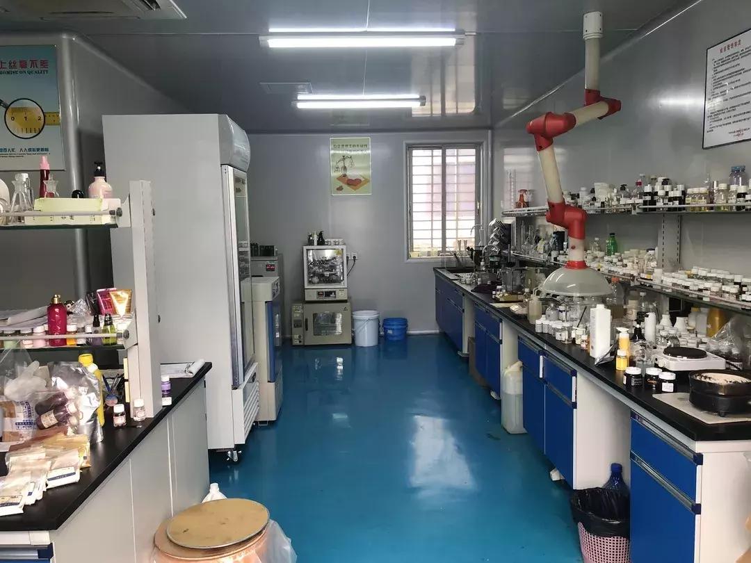 假货阴影下的广州化妆品行业：真货毛利只有10%，造假则可达50%