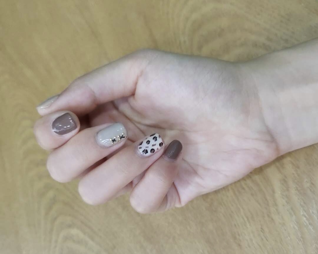 今日份美甲请查收,今日份的美甲分享