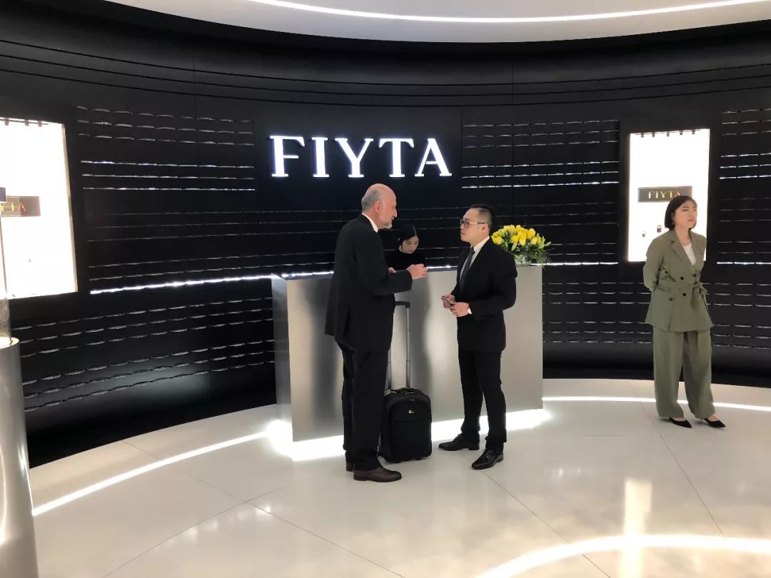 5万块的卡西欧，10万块的西铁城，30万的精工，你买吗？