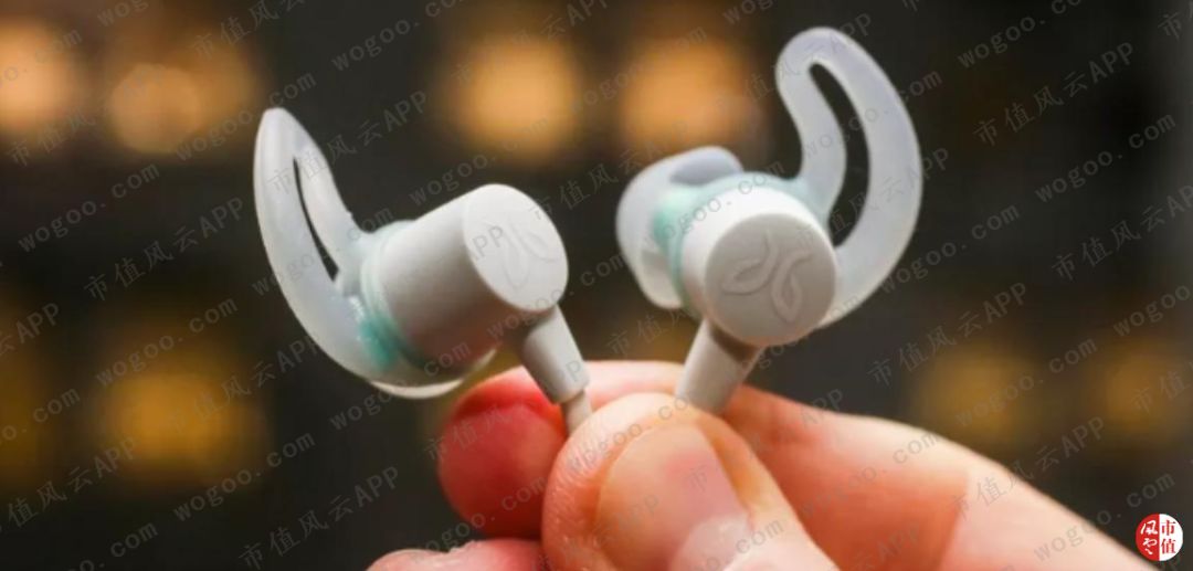 罗技vs雷蛇：游戏周边市场的全球王者对决