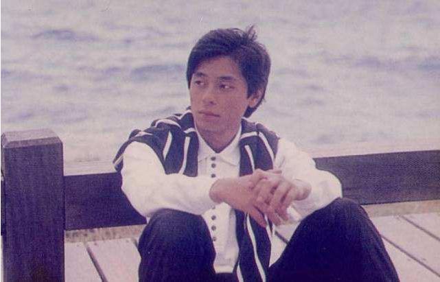 歌手王杰被谁毒坏了嗓子,王杰遭遇人生中最大的打击