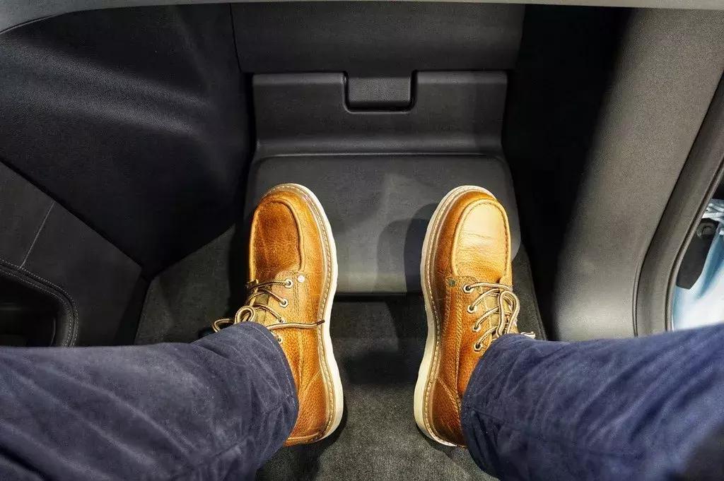 续航里程超过2000公里的燃油suv,12万元混合动力续航600kmsuv