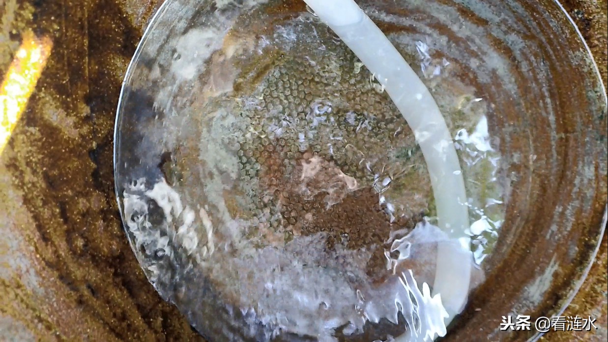 农村水缸里起青苔如何去除,水缸除青苔最好方法