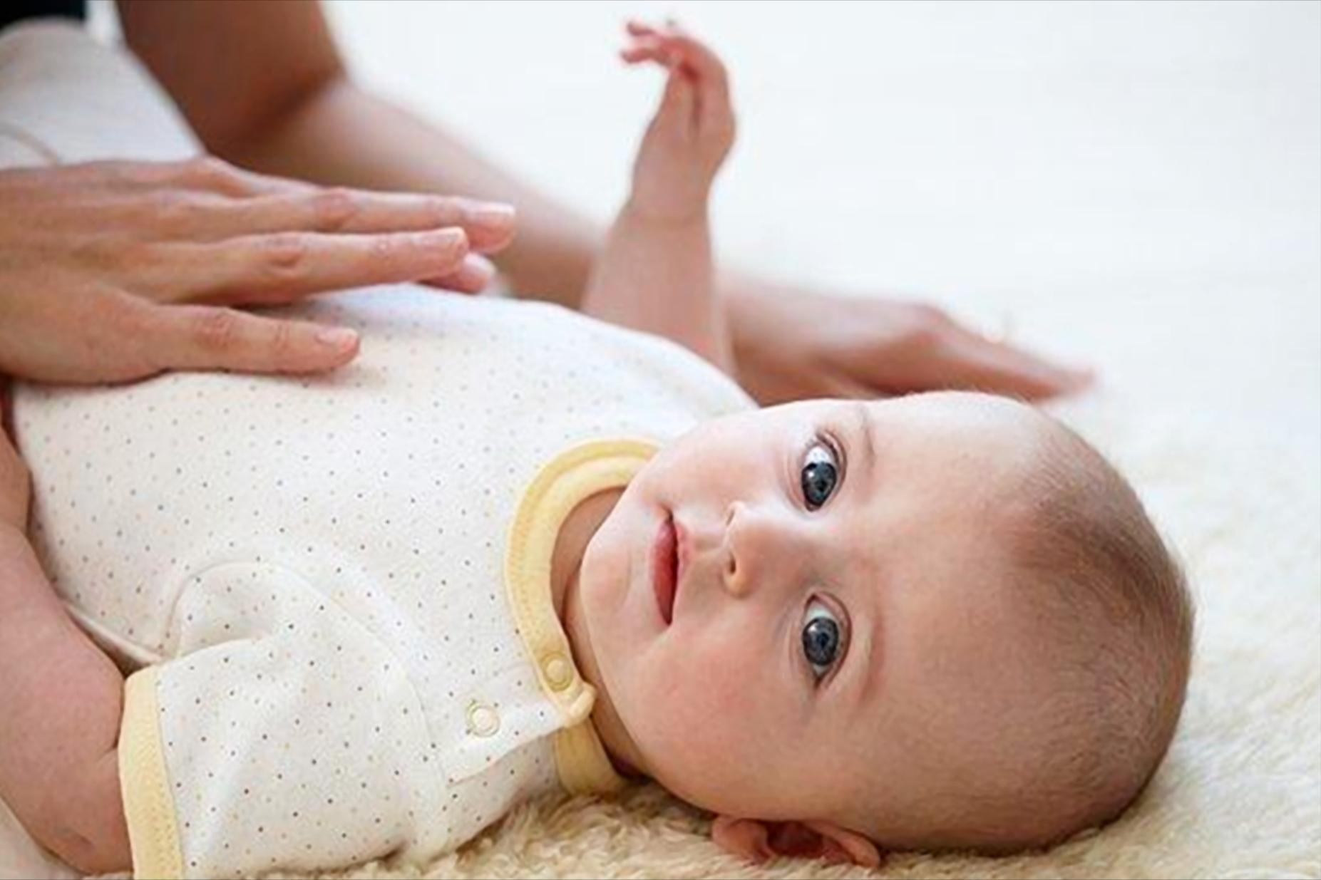 新生宝宝老是吐奶可以吃止吐药吗,新生宝宝总是吐奶溢奶怎么办