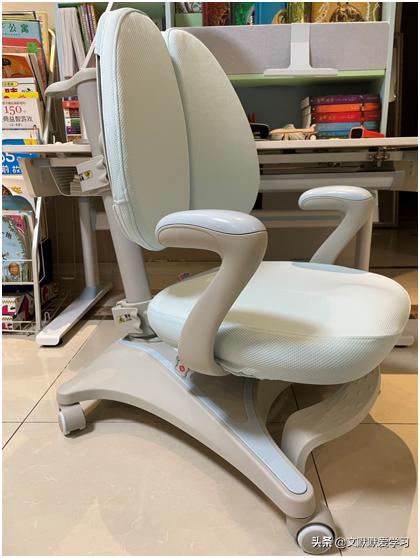 儿童学习桌该怎么选,如何挑选儿童学习桌