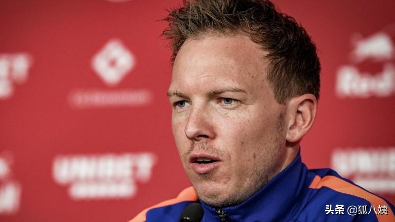 当今足坛最佳阵型,当前足坛三中卫体系