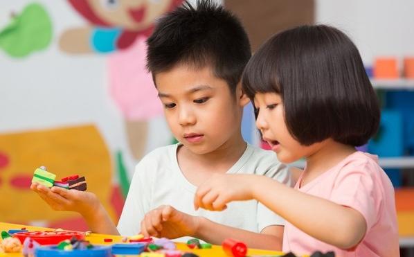怎么确定孩子在幼儿园过得好不好,怎么识别小孩在幼儿园过得好不好