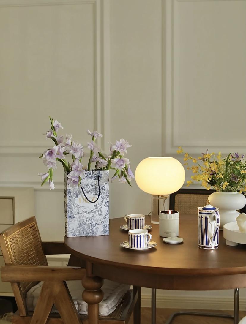 家里要有氛围感什么花比较好,家里高级的花