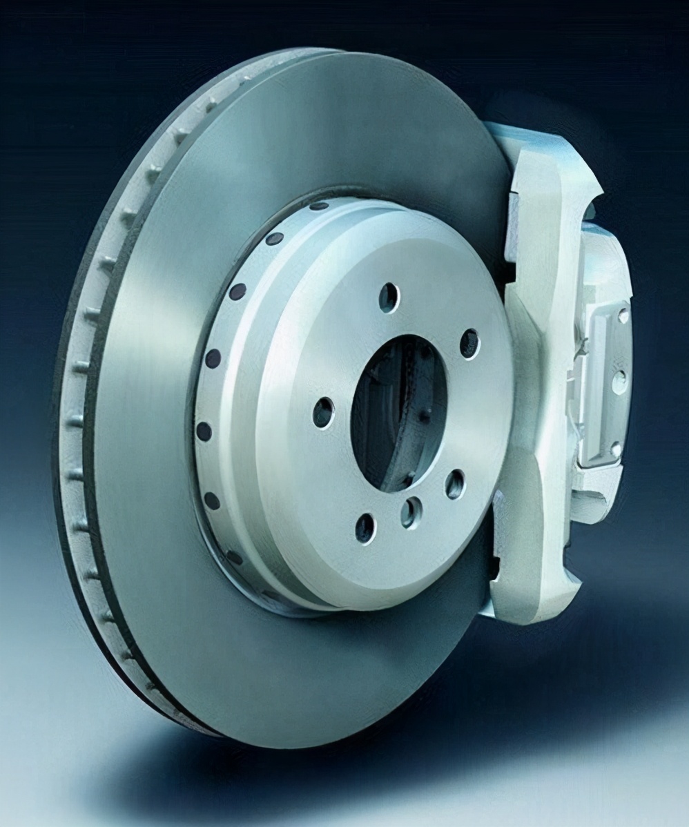 你在用致命刹车片与刹车盘吗？20年驾龄的老司机有话说