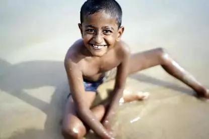 假期撒手没的戏精同事们，竟然在我挤春运的时候吹海风？？（下）