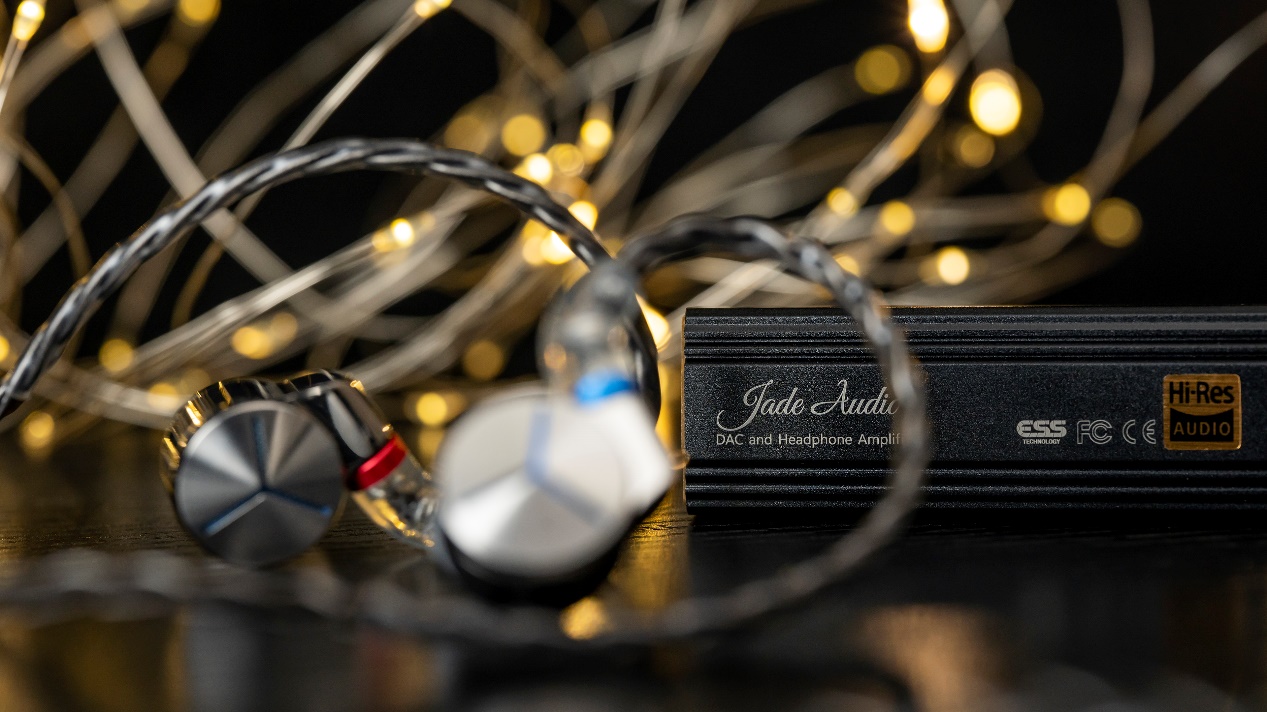 如何用手机做出万元音响音效,怎么用手机播放500赫兹的音乐