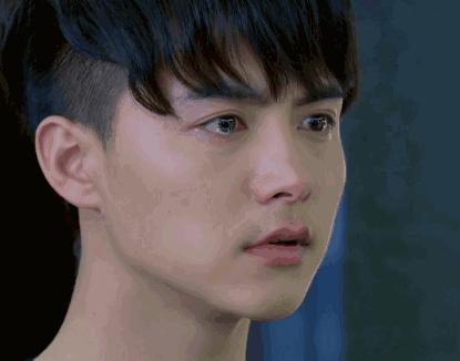 5岁丧母,父亲玩消失,被姐姐带大的马天宇,才是娱乐圈励志典范