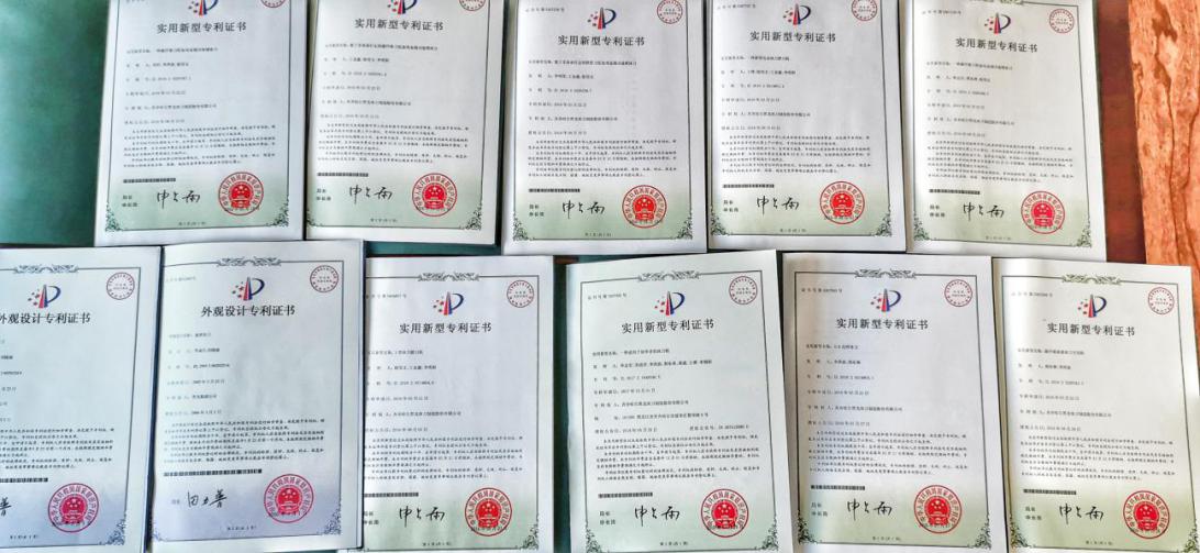 凤凰涅磐黑檀木,凤凰涅磐破茧重生