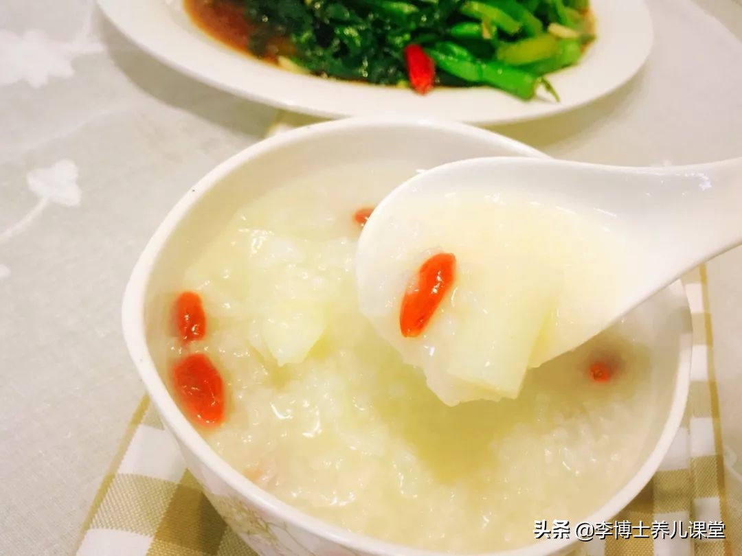 儿童流鼻涕咳嗽吃什么食物好得快,孩子咳嗽这五种食物不能吃