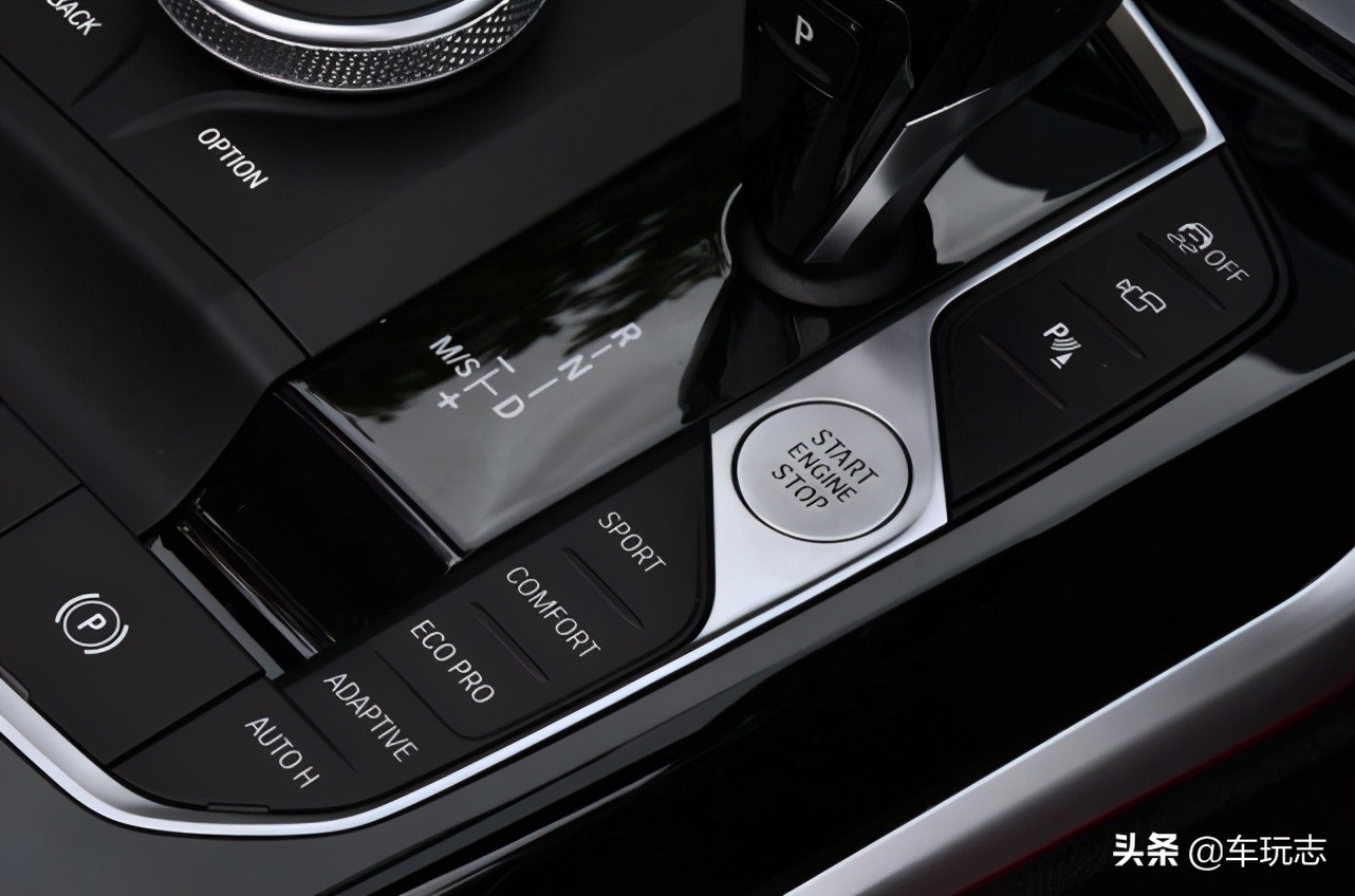 宝马440i和428i有什么区别,宝马4系敞篷425曜夜版有什么缺点