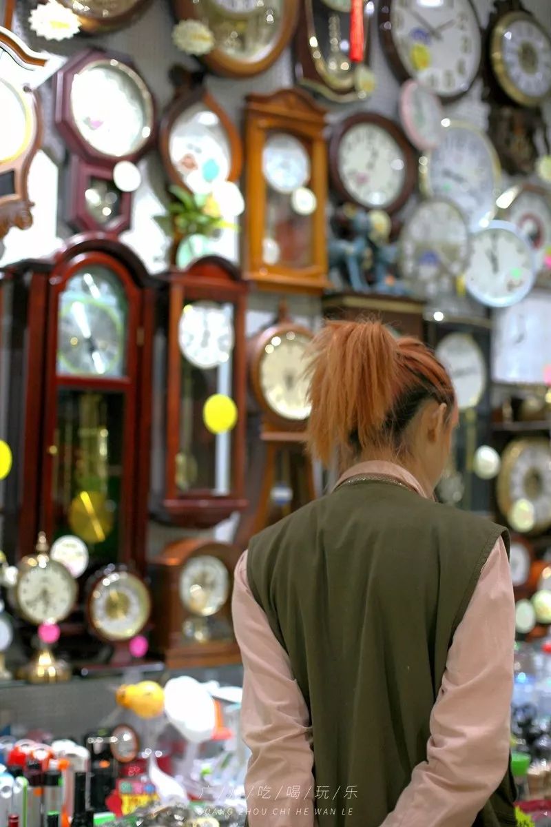 旧货市场机械胶片相机,120块的理光傻瓜胶片相机