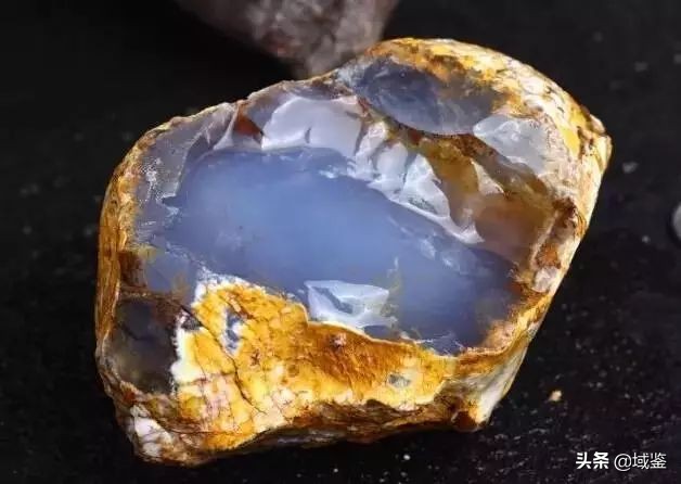 世界各地珍稀宝玉石大全第三集 (中国各省珍稀宝玉石)