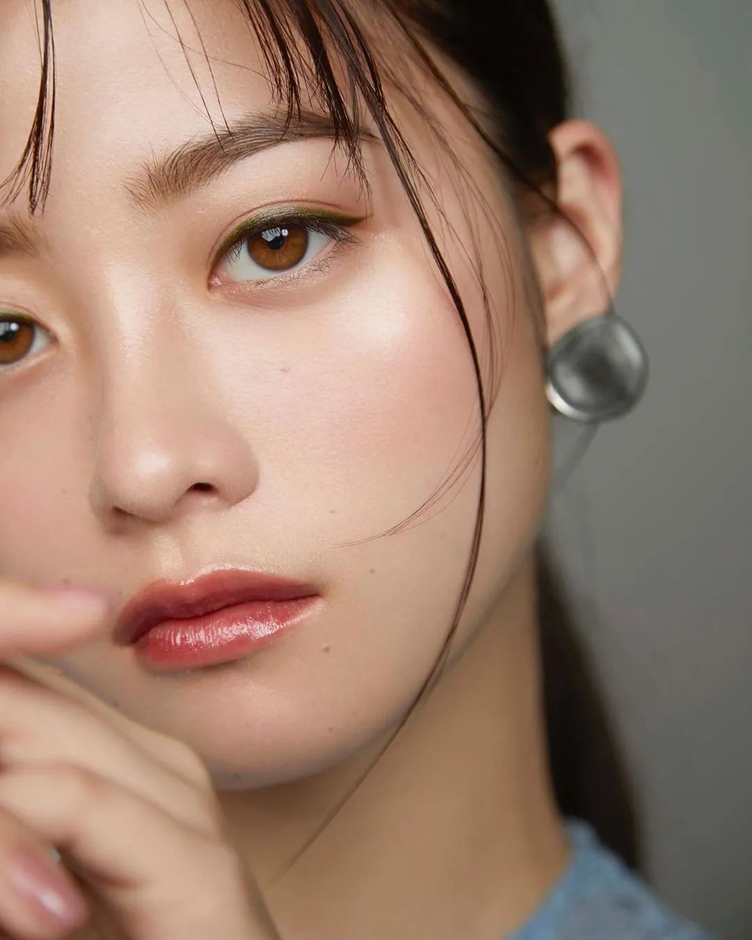 大牌彩妆官方正品店铺推荐,好用又平价的彩妆旗舰店