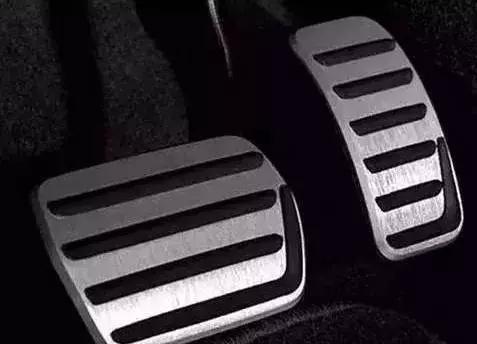 刹车片刹车有异响怎么解决,新换的刹车片轻踩刹车异响尖叫