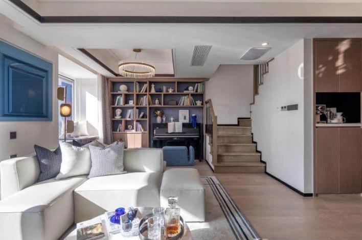 美兰湖500万元左右叠墅,500万上海买房郊区叠墅