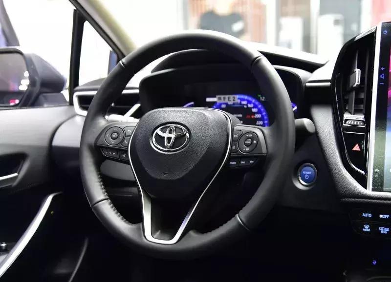 全新一代速腾卡罗拉轩逸谁是标杆,轩逸速腾朗逸卡罗拉哪个好