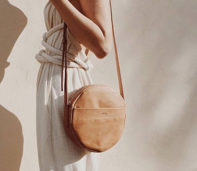 大牌同款皮质包包,怎么挑选适合自己的大牌包包