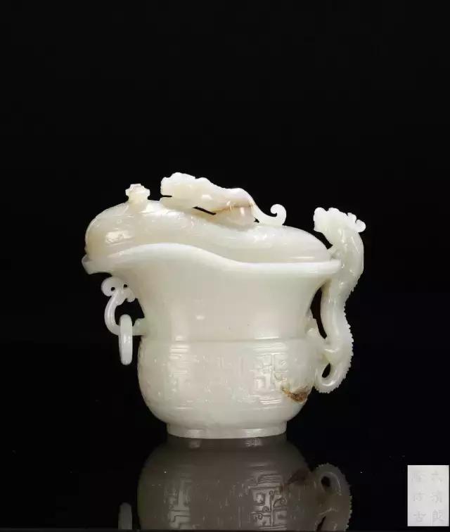 乾隆皇帝等了11年的玉雕之作,乾隆时期的玉雕手工