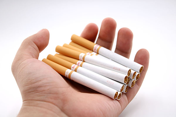 英国*草烟**公司进行“猎犬实验”，只为证实抽烟无害？结果可想而知