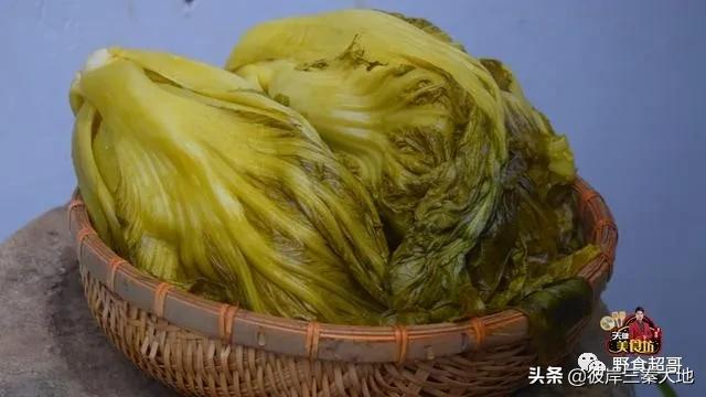 脆爽酸菜的制作方法和过程,酸菜做法腌制方法小视频