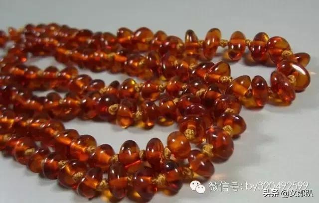 教你怎么挑选琥珀蜜蜡,俄料琥珀虫原石如何挑选