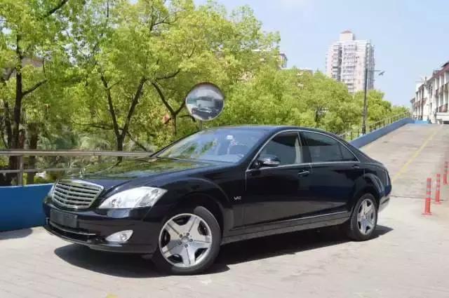 20万公里老款奔驰s600,老款奔驰s600对比新款