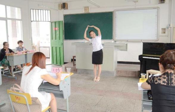 上海教师暑假工资曝光,上海一中教师工资