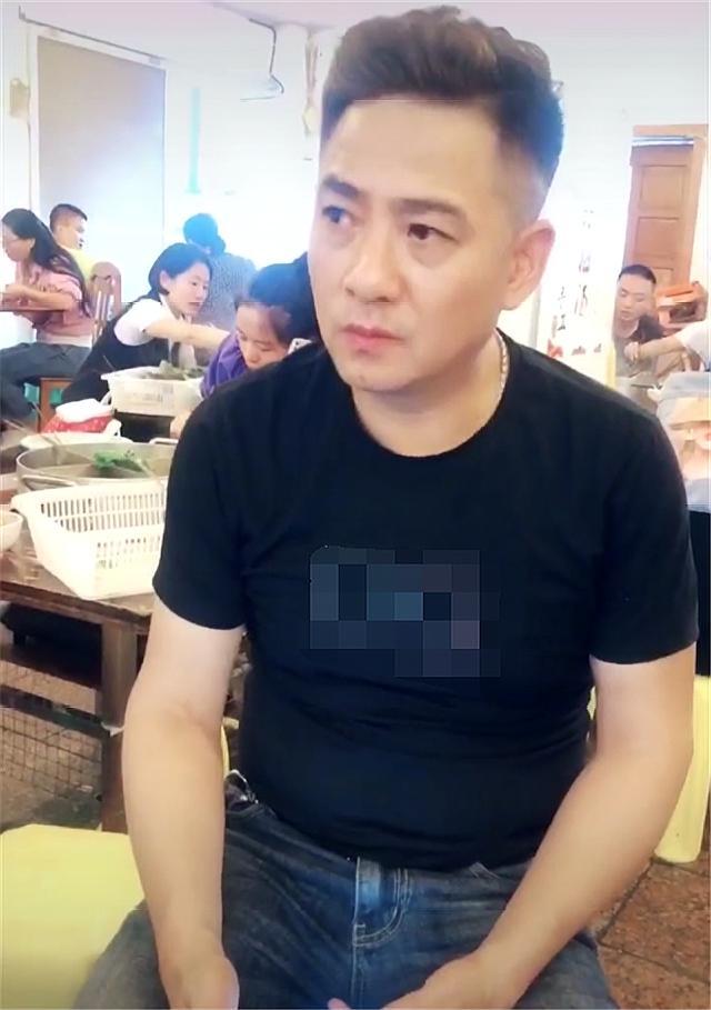 女儿晒爸爸帅气照片,女儿晒出老爸的照片