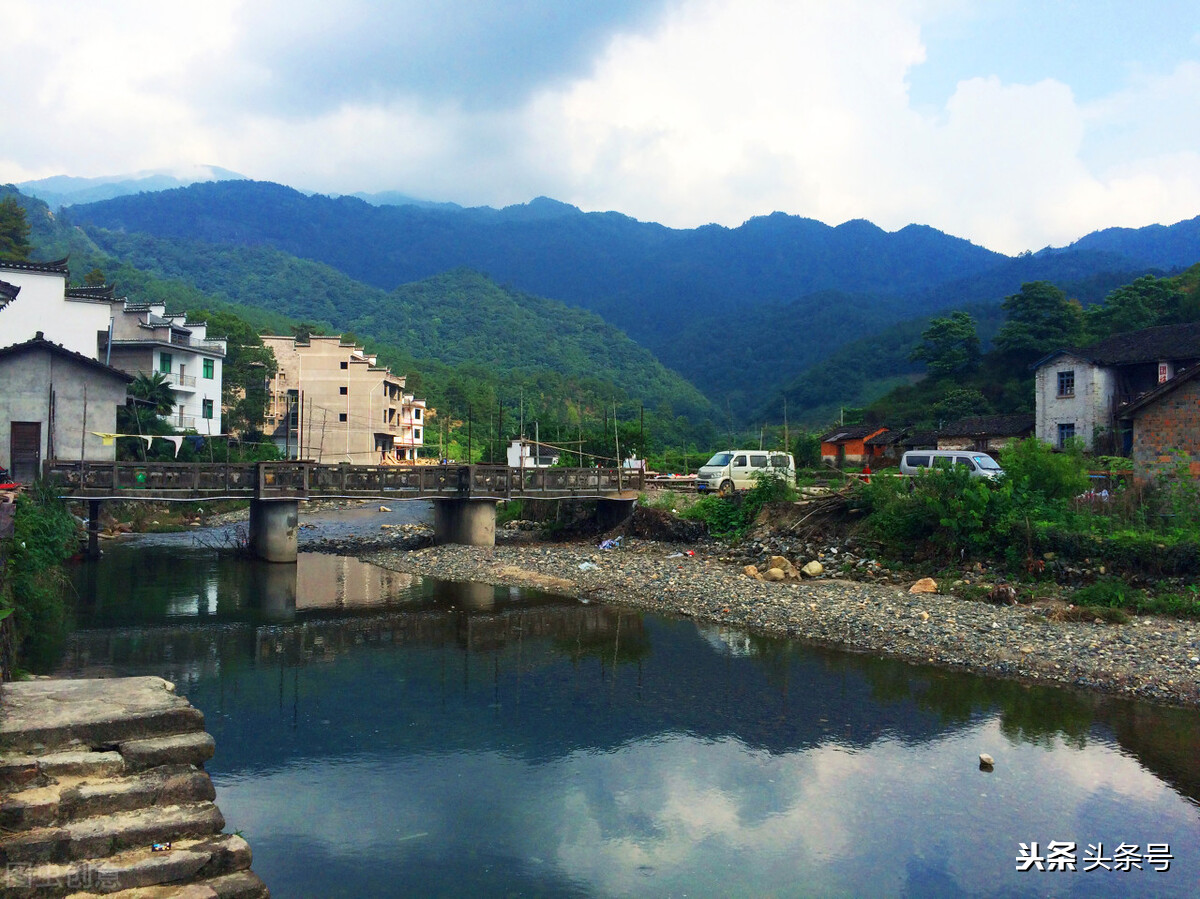 国家大力发展景德镇的政策,景德镇发展的优势和劣势