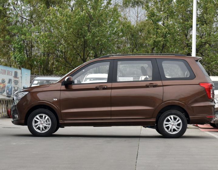 五菱宏光1.5自吸测评,五菱宏光经典款国六1.5测评