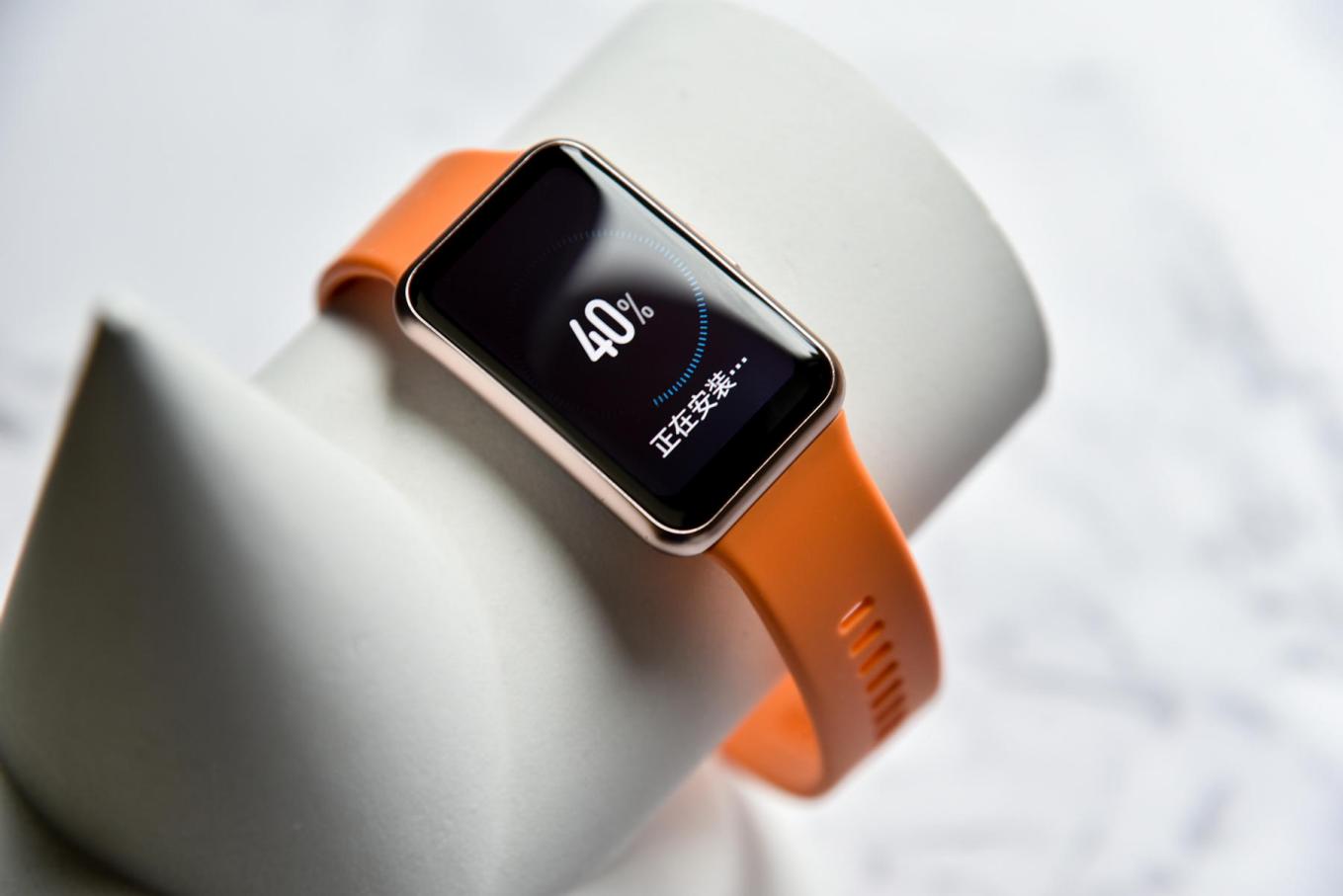 华为watchfitnew和华为手环6pro,华为watchfitnew评测活力和雅致