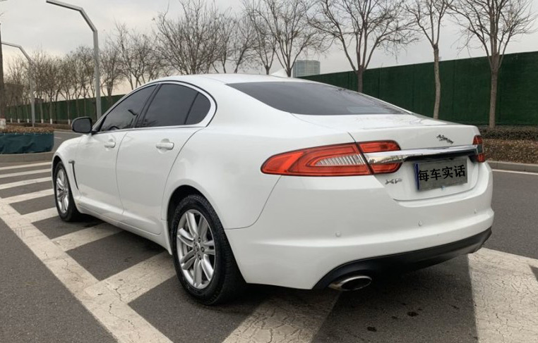 英伦捷豹xfl,捷豹六折轿车