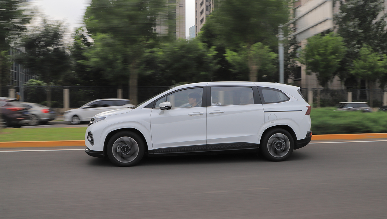 北京现代库斯途2.0t顶配配置,北京现代库斯途几款车型怎么选