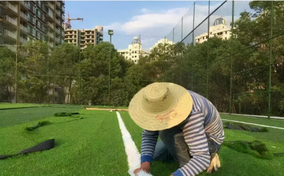 足球场人造草坪施工,足球场人造草坪施工视频教程全集