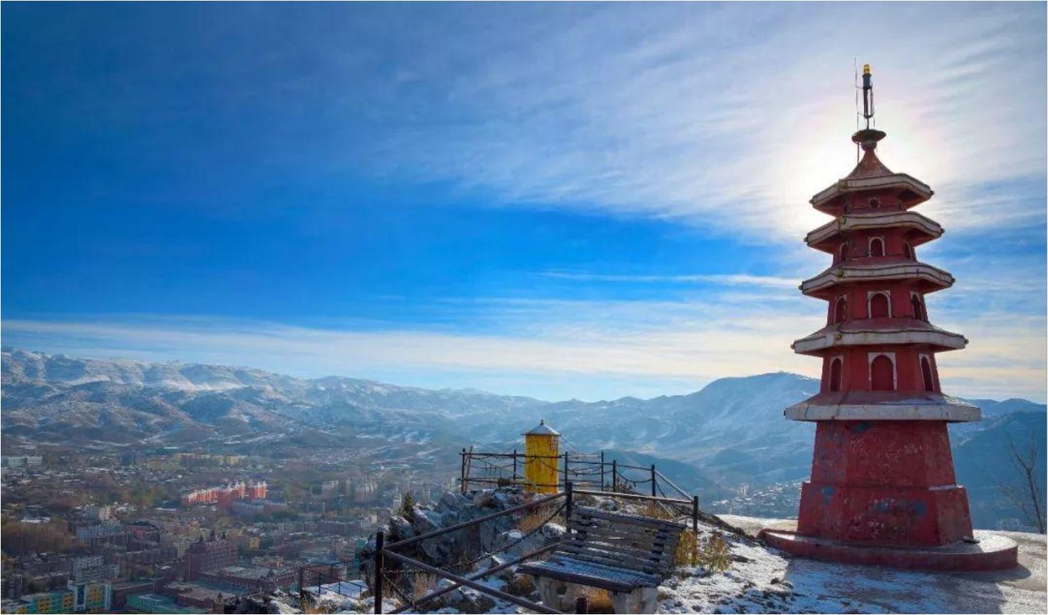 雪都阿勒泰草原,新疆阿勒泰大草原